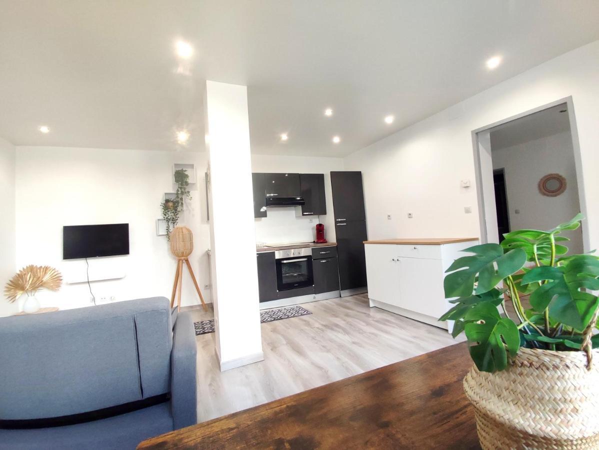 ⁂⁂ Epinal Hyper Centre / Rue Pietonne ! ⁂⁂ Apartment Exterior photo