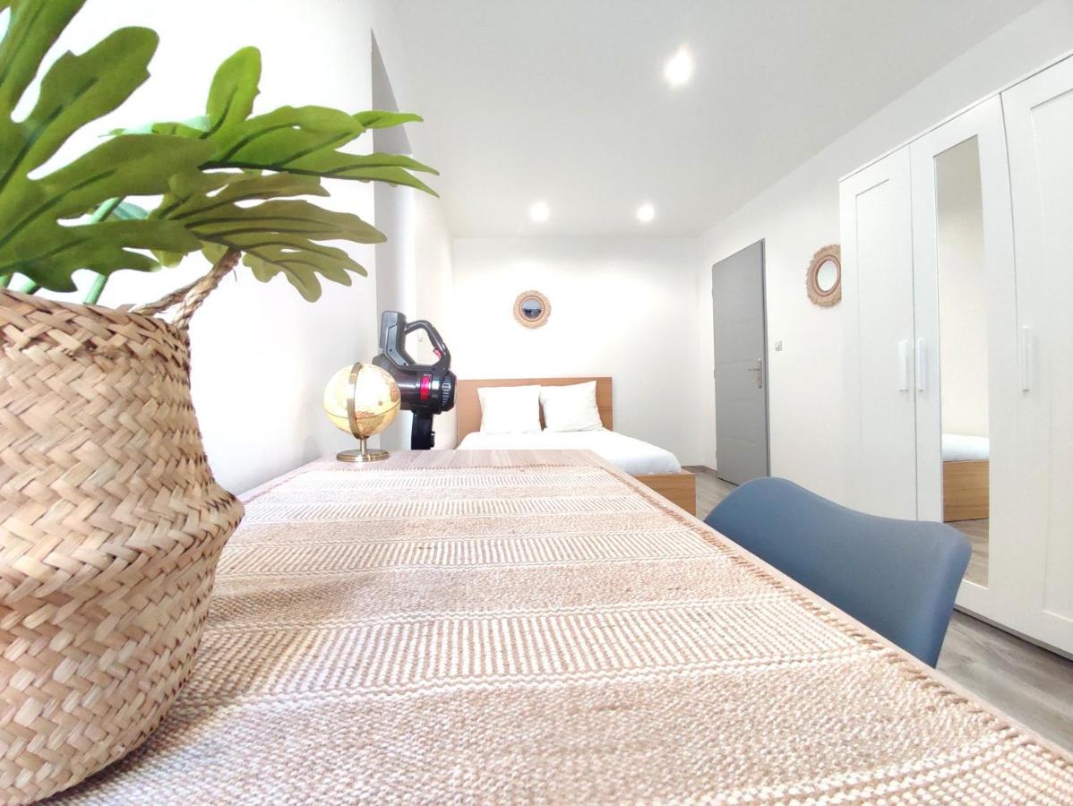 ⁂⁂ Epinal Hyper Centre / Rue Pietonne ! ⁂⁂ Apartment Exterior photo